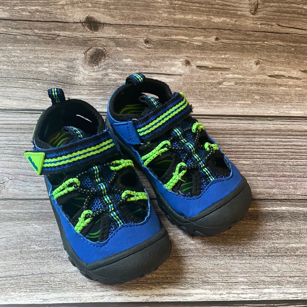 MAP M.A.P toddler sandals size 6